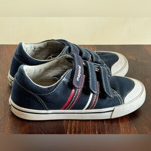 Kids Mayoral Dress Sneakers Size 30